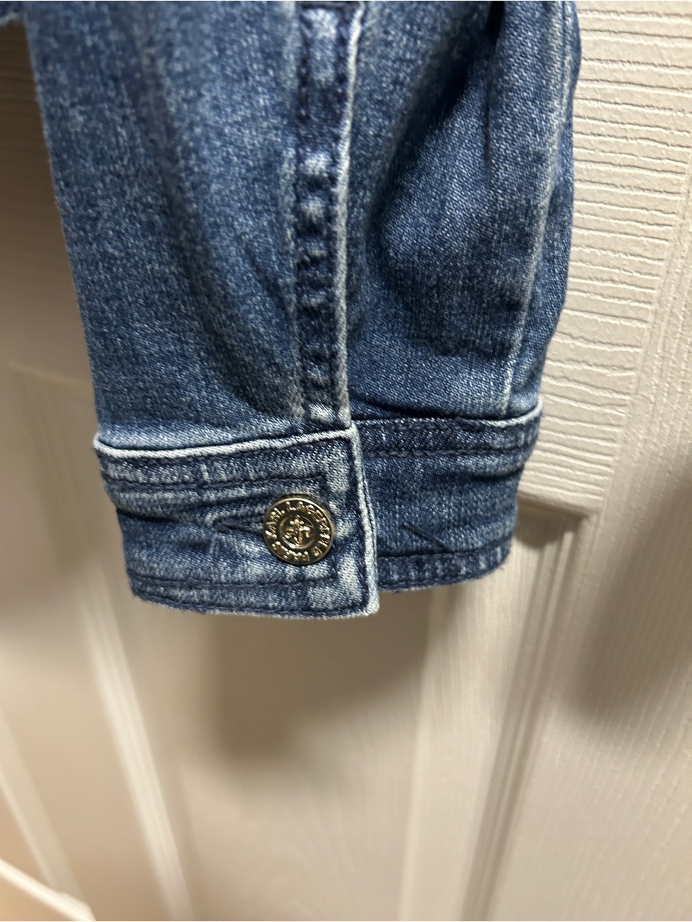 Karl Lagerfeld Blue Denim Jacket with Logo Patches- SZ SMALL - NWOT - Picture 9 of 10